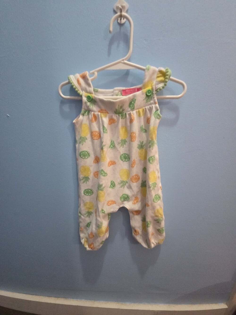 Isaac Mizrahi Fruit Print Romper Size 6-9M